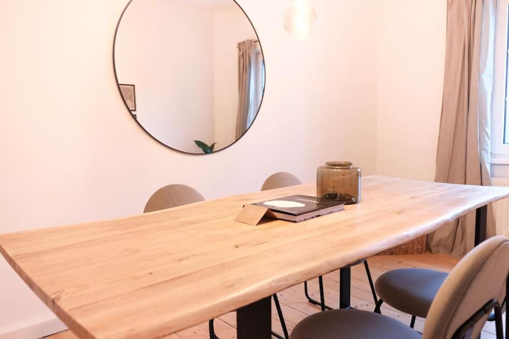 Apartament Stadtoase Design In Der Altstadt Von Koblenz Koblencja